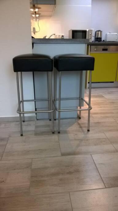 דיסבורג Toll Apartment Mit Privatem Eingang Free Parking Slbst Check-In Netflix 30 Zone Ruhig מראה חיצוני תמונה
