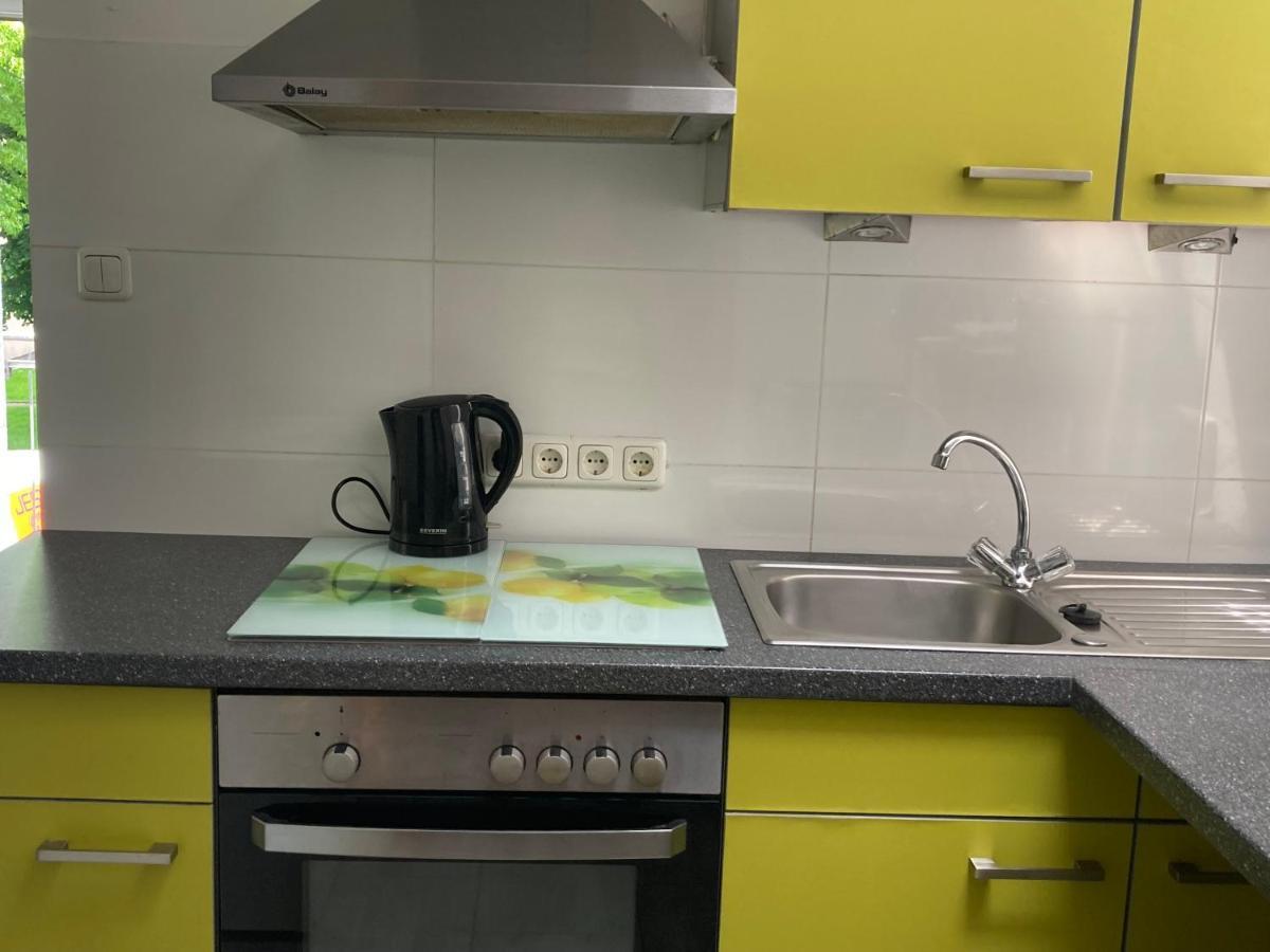 דיסבורג Toll Apartment Mit Privatem Eingang Free Parking Slbst Check-In Netflix 30 Zone Ruhig מראה חיצוני תמונה