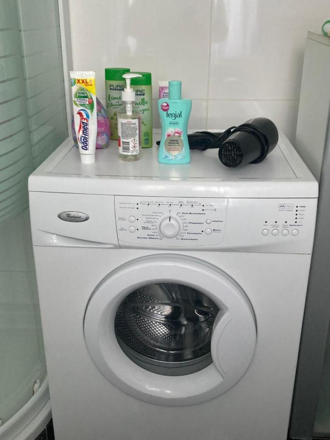דיסבורג Toll Apartment Mit Privatem Eingang Free Parking Slbst Check-In Netflix 30 Zone Ruhig מראה חיצוני תמונה