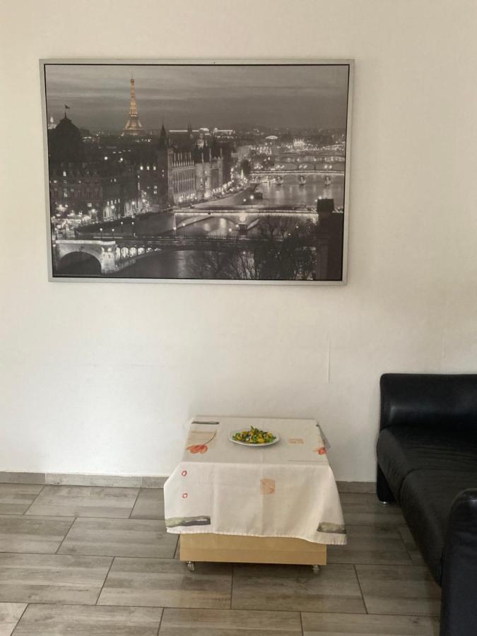 דיסבורג Toll Apartment Mit Privatem Eingang Free Parking Slbst Check-In Netflix 30 Zone Ruhig מראה חיצוני תמונה