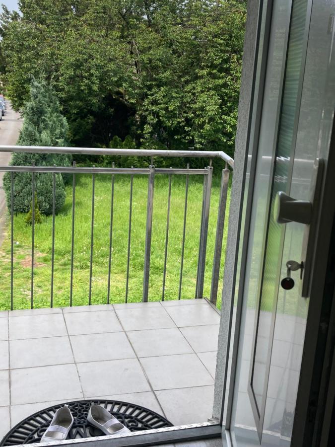 דיסבורג Toll Apartment Mit Privatem Eingang Free Parking Slbst Check-In Netflix 30 Zone Ruhig מראה חיצוני תמונה